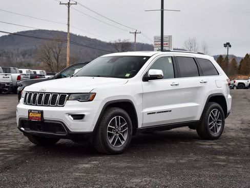 Certified 2022 Jeep Grand Cherokee Limited w/ Trailer Tow Group IV image 7