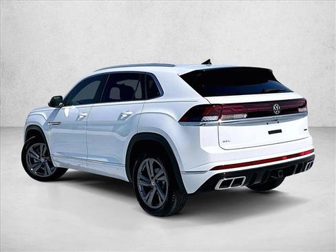 Used 2024 Volkswagen Atlas Cross Sport SEL R-Line image 13