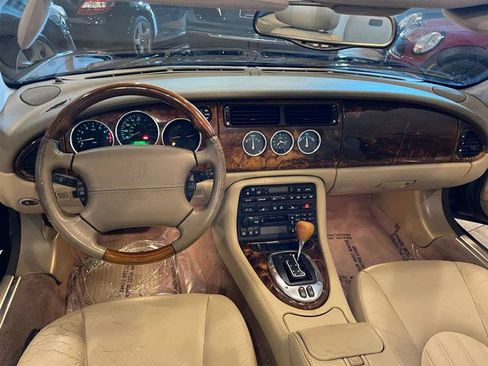 Used 2006 Jaguar XK8 Convertible RWD image 81