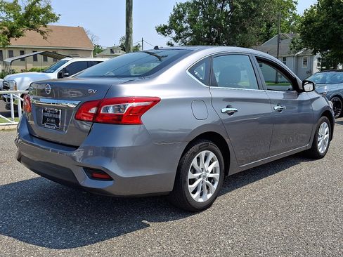 Used 2018 Nissan Sentra SV FWD image 6
