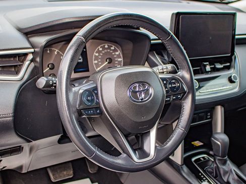 Used 2023 Toyota Corolla Cross LE image 24