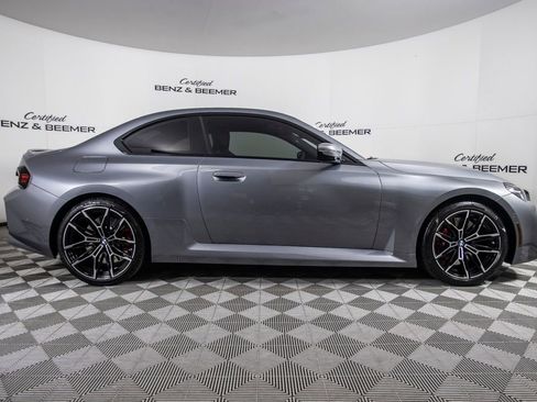 Used 2025 BMW M2 w/ Lighting Package image 5