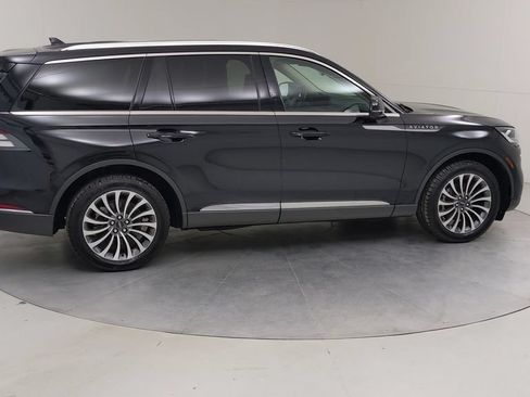 Used 2024 Lincoln Aviator Reserve AWD/4WD image 14