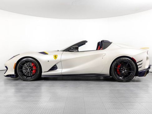 Certified 2024 Ferrari 812 Competizione A RWD image 3