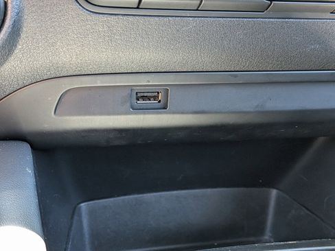 Used 2019 MAZDA MAZDA3 AWD Hatchback w/ Premium Pkg image 32