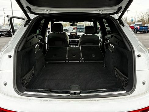 Used 2020 Audi SQ5 Prestige w/ Prestige Package image 38
