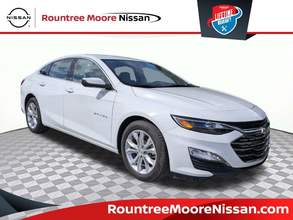 Used 2025 Chevrolet Malibu LT FWD image 1