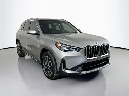 New 2026 BMW X1 xDrive28i w/ Technology Package AWD/4WD image 4