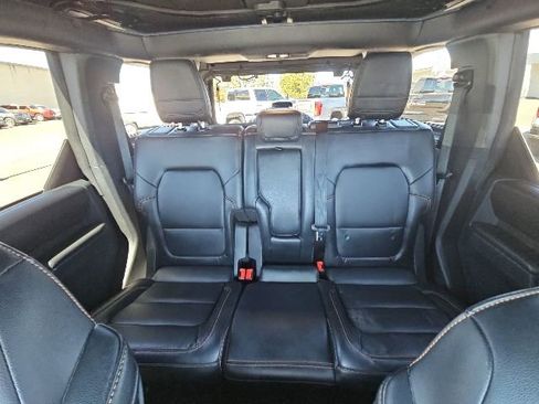 Used 2024 Ford Bronco Badlands AWD/4WD image 6