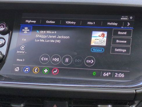 Used 2023 Buick Envision Essence FWD image 18