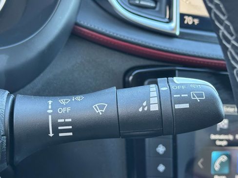 Used 2025 INFINITI QX50 Sport image 25