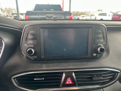 Used 2020 Hyundai Santa Fe SEL image 20