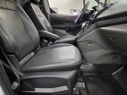 Used 2021 Ford Transit Connect XL image 10