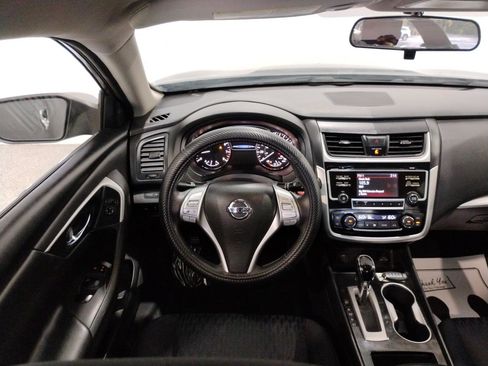 Used 2018 Nissan Altima 2.5 SV image 69