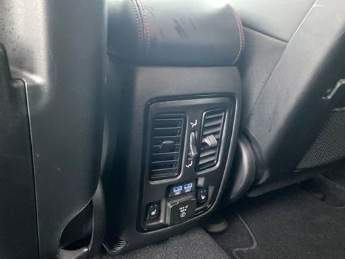 Used 2024 Dodge Durango GT image 21