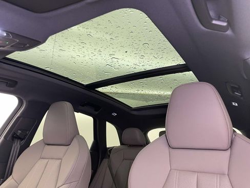 New 2026 Audi Q5 Premium Plus AWD/4WD image 18