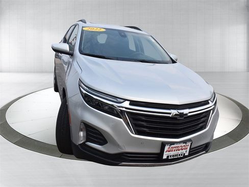 Used 2022 Chevrolet Equinox LT image 10
