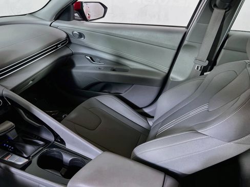 Used 2023 Hyundai Elantra SEL w/ Convenience Package FWD image 23