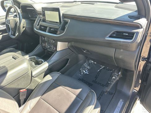 Used 2024 Chevrolet Tahoe Premier RWD image 28