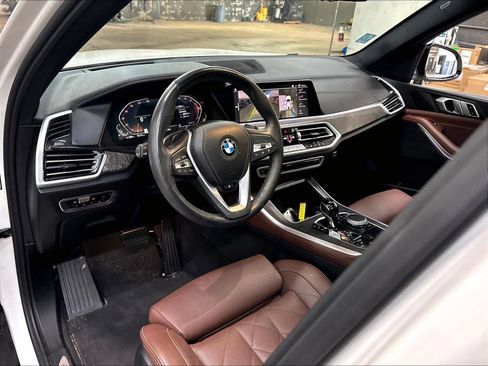 Used 2023 BMW X5 xDrive40i w/ Premium Package AWD/4WD image 16