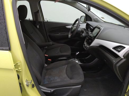 Used 2017 Chevrolet Spark LT FWD image 21