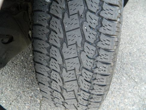 Used 2008 Ford Escape XLS FWD image 23