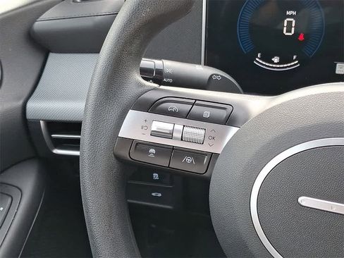 Certified 2025 Hyundai Sonata SE image 20