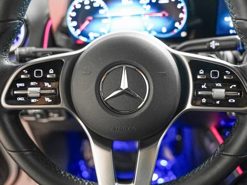 Certified 2023 Mercedes-Benz GLB 250 250 image 15