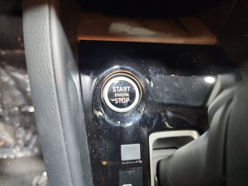 New 2025 Nissan Versa SV w/ Trunk Package image 15