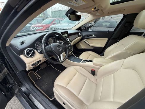Used 2015 Mercedes-Benz GLA 250 4MATIC image 6