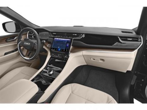 Used 2022 Jeep Grand Cherokee Trailhawk AWD/4WD image 18