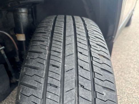 Used 2023 Toyota RAV4 LE image 40