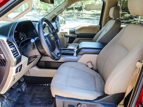 Used 2016 Ford F150 XLT w/ Equipment Group 302A Luxury image 28