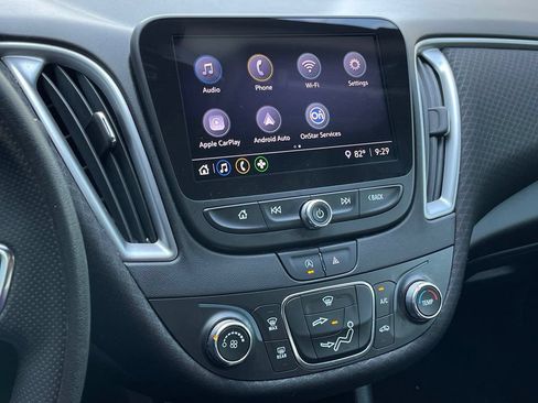Used 2021 Chevrolet Malibu LS FWD image 16