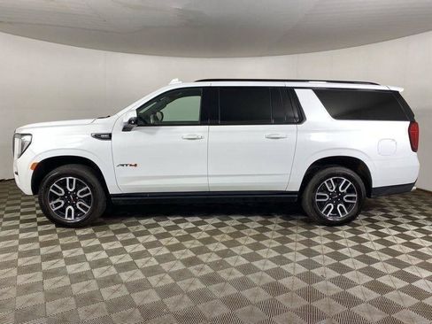 Used 2023 GMC Yukon XL AT4 w/ AT4 Premium Plus Package AWD/4WD image 59