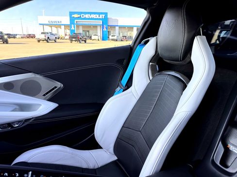 Used 2023 Chevrolet Corvette Stingray Preferred Cpe w/ Z51 Performance Package image 43