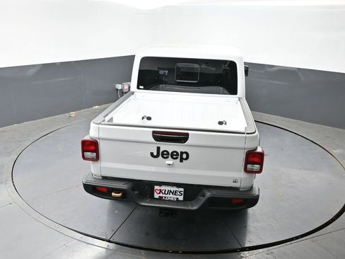 New 2026 Jeep Gladiator Sport AWD/4WD image 29