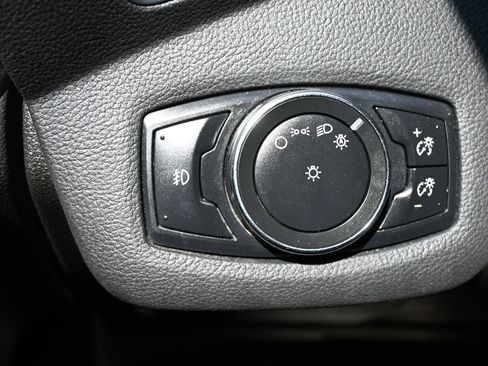 Used 2013 Ford Escape SEL image 15