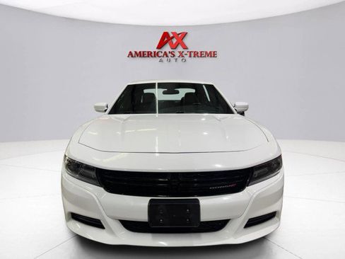 Used 2020 Dodge Charger SXT w/ Leather Interior Group image 9
