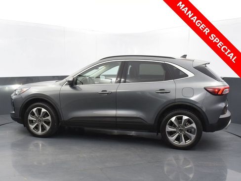 Used 2023 Ford Escape Platinum image 22