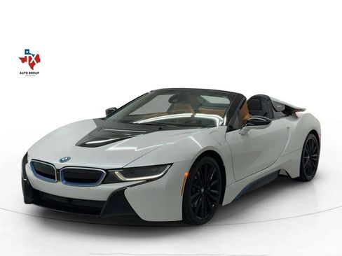 Used 2019 BMW i8 Roadster AWD/4WD image 5