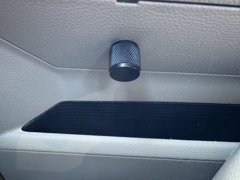 Used 2015 RAM 2500 Laramie w/ Convenience Group image 27