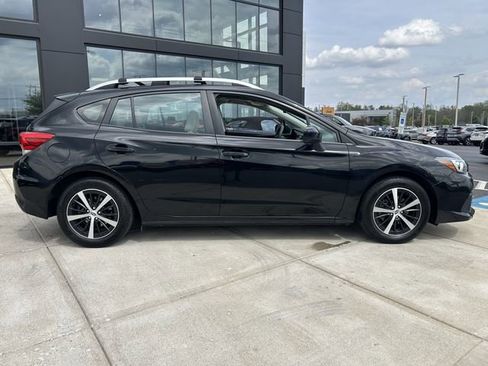 Used 2023 Subaru Impreza 2.0i Premium AWD/4WD image 8