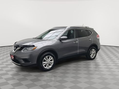 Used 2016 Nissan Rogue SV AWD/4WD image 29