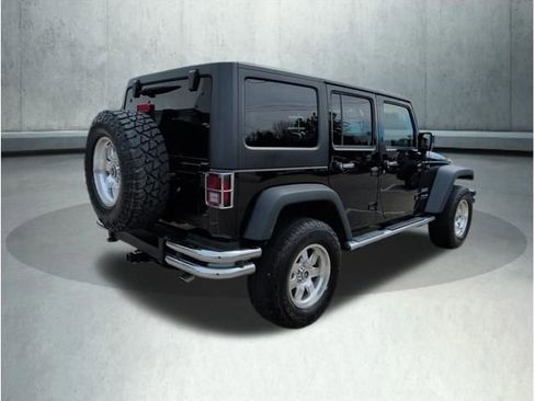 Used 2018 Jeep Wrangler Unlimited Sport S image 5
