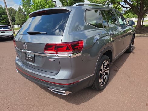 Used 2022 Volkswagen Atlas SEL AWD/4WD image 3