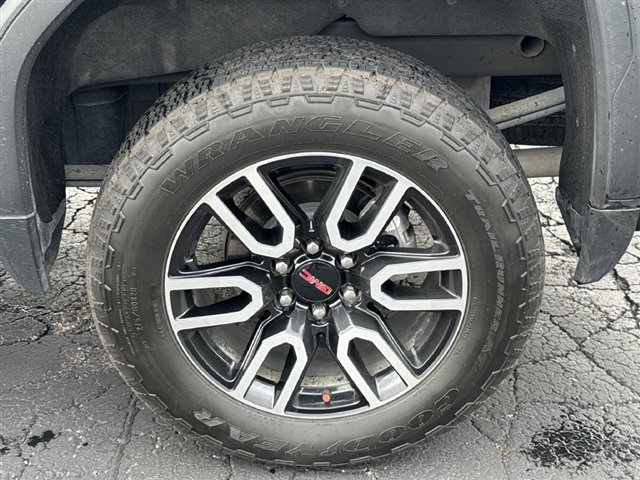 Certified 2026 GMC Sierra 1500 AT4 w/ AT4 Premium Package AWD/4WD image 37