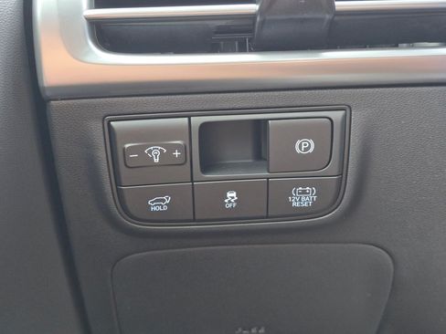 New 2026 Hyundai Tucson Limited AWD/4WD image 25