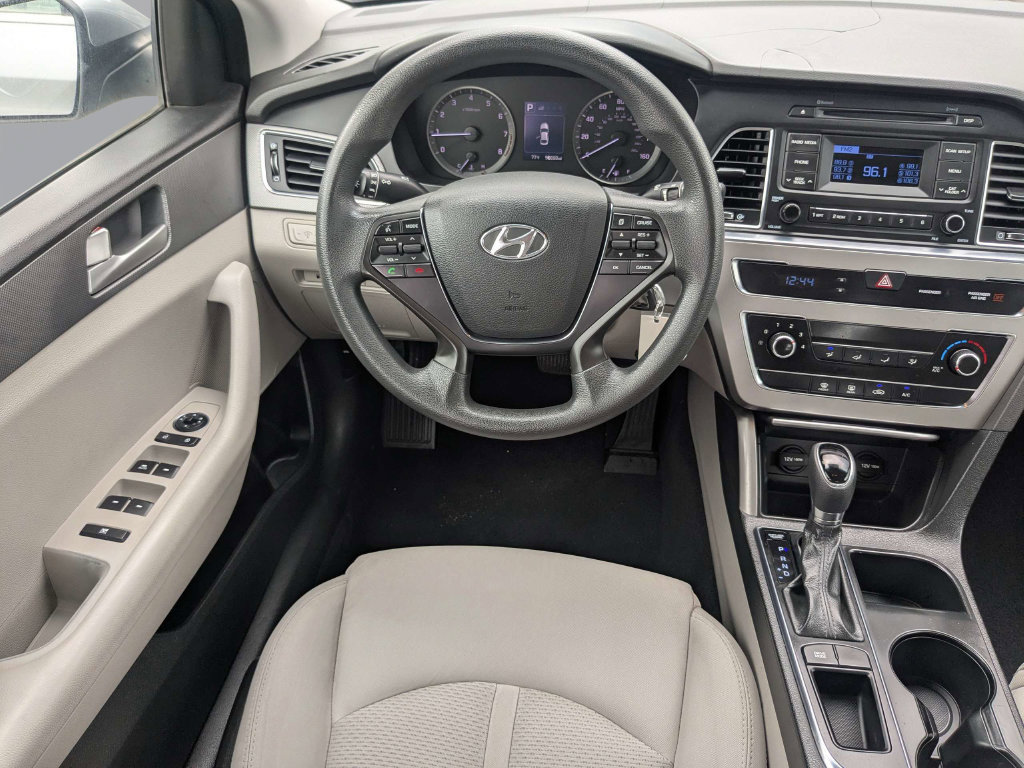 Used 2015 Hyundai Sonata SE w/ Winter Package FWD image 20