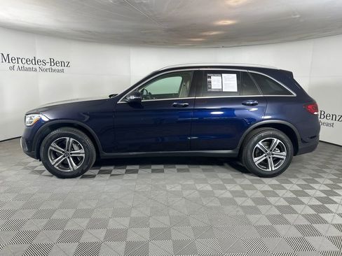 Used 2021 Mercedes-Benz GLC 300 image 4